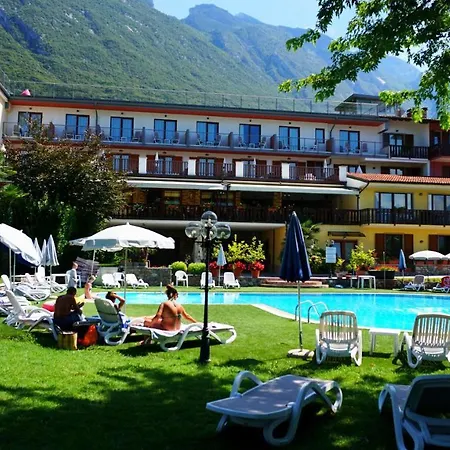 Otel Park Val Di Monte ***s Malcesine
