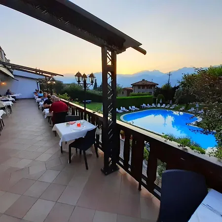 Ξενοδοχείο Park Val Di Monte ***s Μαλτσεζίνε