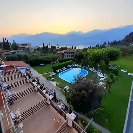 Park Val Di Monte ***s فندق 3*