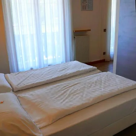 Park Val Di Monte ***s 3* مالتشيزينيه