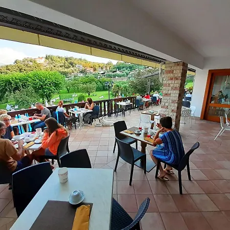 Park Val Di Monte ***s ホテル