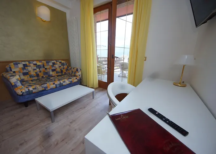 Park Val Di Monte ***s 호텔 말세진느